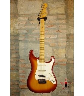 FENDER Stratocaster...