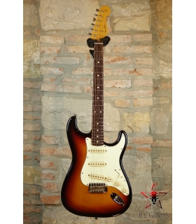 FENDER Stratocaster '62...